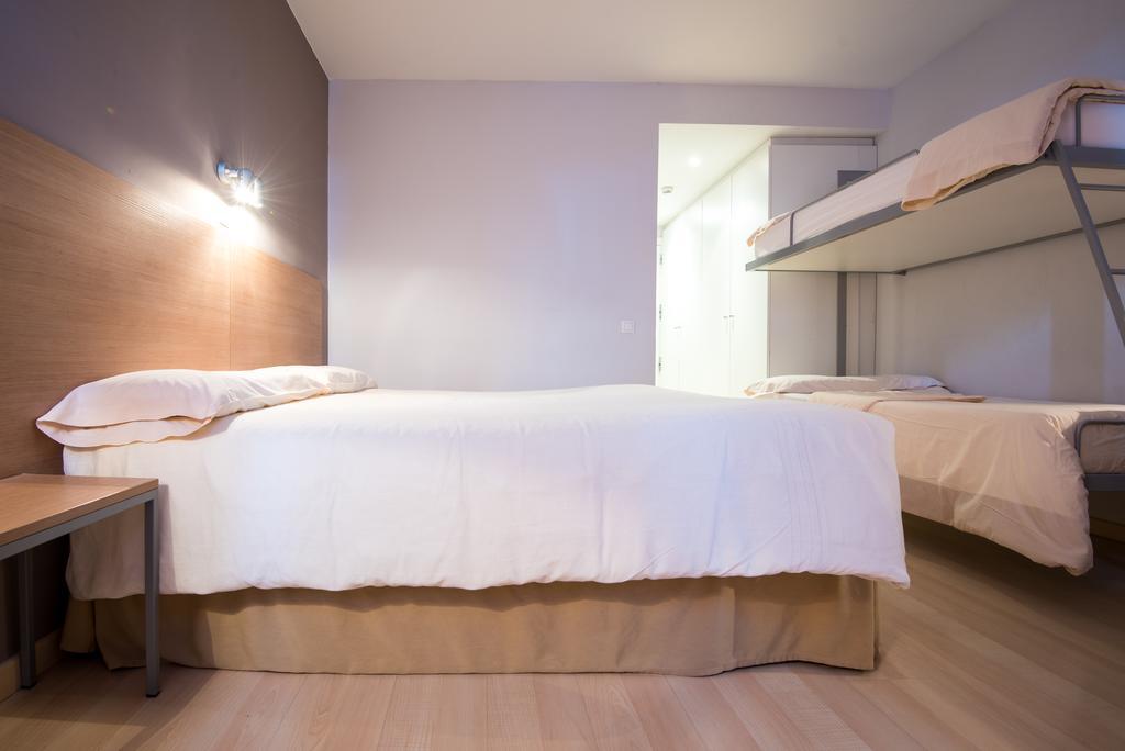 Campus Cerdanya Hotel Puigcerda Exterior photo
