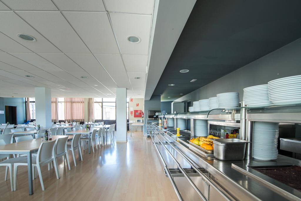 Campus Cerdanya Hotel Puigcerda Exterior photo